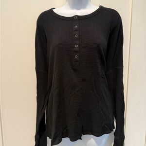 Set of 2: Aerie Black/White Waffle Knit Long Sleeve Tops- XL